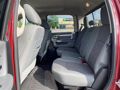 2015 RAM 1500 SLT - Photo 15 - Morgantown, WV 26505