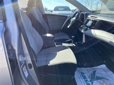 2016 Toyota RAV4 XLE   - Photo 19 - Morgantown, WV 26505
