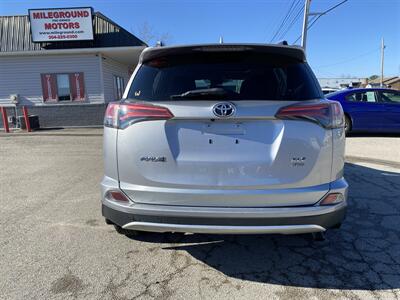 2016 Toyota RAV4 XLE   - Photo 6 - Morgantown, WV 26505