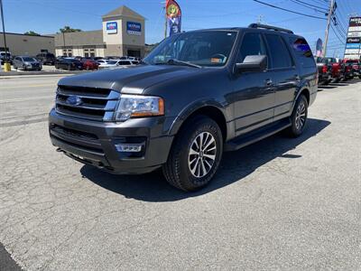 2015 Ford Expedition XLT - Photo 1 - Morgantown, WV 26505