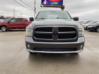 2016 RAM 1500 Express   - Photo 2 - Morgantown, WV 26505