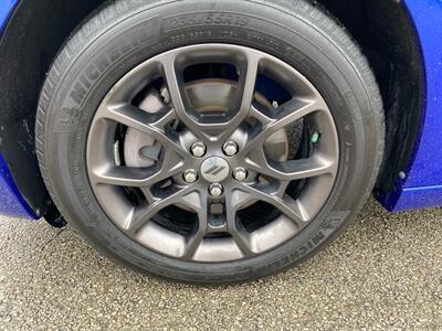 2018 Dodge Charger GT Plus   - Photo 9 - Morgantown, WV 26505