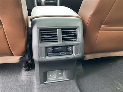 2021 Volkswagen Atlas V6 SEL 4Motion   - Photo 16 - Morgantown, WV 26505