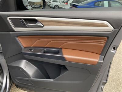 2021 Volkswagen Atlas V6 SEL 4Motion   - Photo 21 - Morgantown, WV 26505