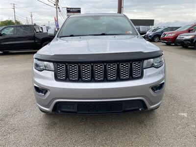 2019 Jeep Grand Cherokee Laredo   - Photo 2 - Morgantown, WV 26505