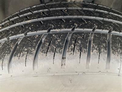 2019 Jeep Grand Cherokee Laredo   - Photo 11 - Morgantown, WV 26505