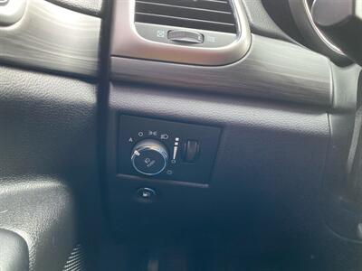 2019 Jeep Grand Cherokee Laredo   - Photo 24 - Morgantown, WV 26505