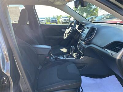 2016 Jeep Cherokee Latitude Altitude - Photo 19 - Morgantown, WV 26505