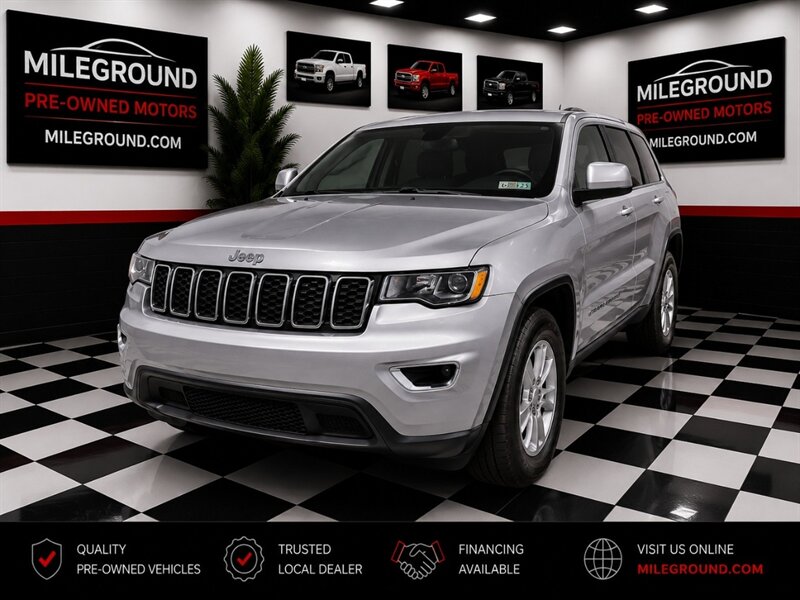 2019 Jeep Grand Cherokee Laredo  