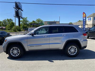 2019 Jeep Grand Cherokee Laredo - Photo 9 - Morgantown, WV 26505