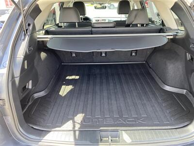 2017 Subaru Outback 2.5i Limited - Photo 16 - Morgantown, WV 26505