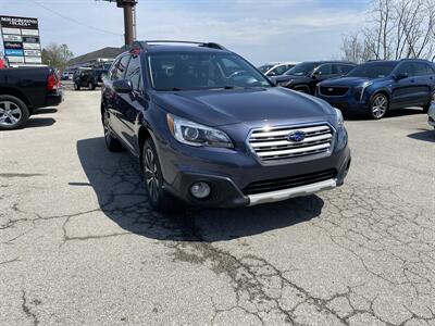 2017 Subaru Outback 2.5i Limited - Photo 3 - Morgantown, WV 26505