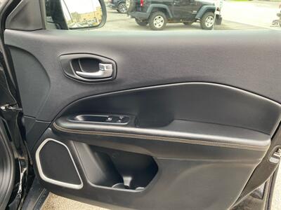2019 Jeep Compass High Altitude   - Photo 18 - Morgantown, WV 26505