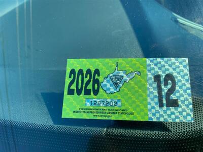 2017 Buick Envision Essence   - Photo 12 - Morgantown, WV 26505