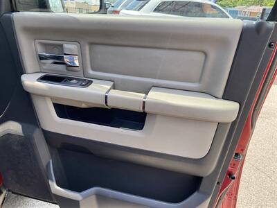 2010 Dodge Ram 1500 ST   - Photo 20 - Morgantown, WV 26505