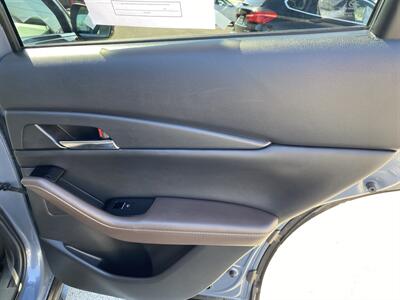 2021 Mazda CX-30 Premium   - Photo 17 - Morgantown, WV 26505