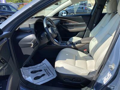 2021 Mazda CX-30 Premium   - Photo 11 - Morgantown, WV 26505