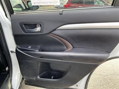 2019 Toyota Highlander XLE - Photo 19 - Morgantown, WV 26505