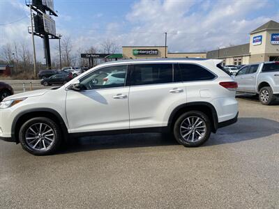 2019 Toyota Highlander XLE - Photo 9 - Morgantown, WV 26505