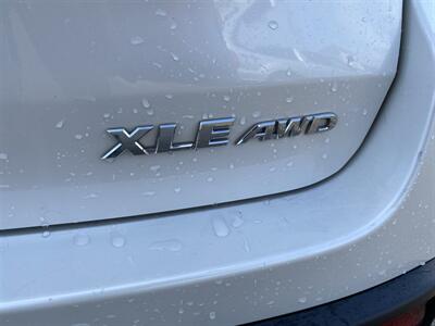 2019 Toyota Highlander XLE - Photo 7 - Morgantown, WV 26505