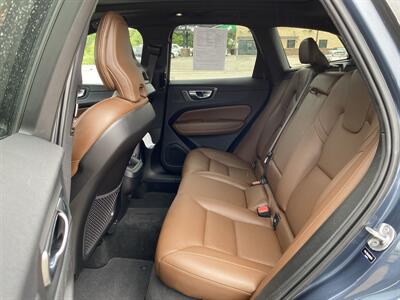 2022 Volvo XC60 B5 Momentum - Photo 13 - Morgantown, WV 26505