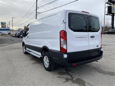 2023 Ford Transit 250 - Photo 7 - Morgantown, WV 26505