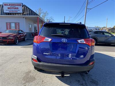 2014 Toyota RAV4 LE - Photo 6 - Morgantown, WV 26505