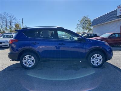 2014 Toyota RAV4 LE - Photo 4 - Morgantown, WV 26505