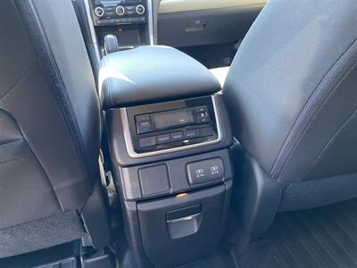 2020 Subaru Ascent Premium 7-Passenger   - Photo 15 - Morgantown, WV 26505