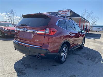 2020 Subaru Ascent Premium 7-Passenger   - Photo 5 - Morgantown, WV 26505
