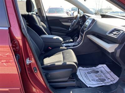 2020 Subaru Ascent Premium 7-Passenger   - Photo 19 - Morgantown, WV 26505