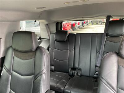 2016 Cadillac Escalade Luxury Collection   - Photo 16 - Morgantown, WV 26505