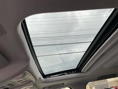 2016 Cadillac Escalade Luxury Collection   - Photo 22 - Morgantown, WV 26505