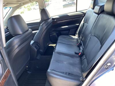2013 Subaru Legacy 2.5i Limited   - Photo 13 - Morgantown, WV 26505