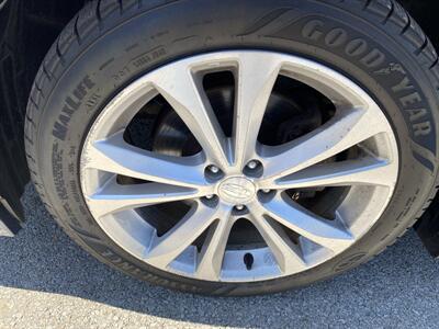 2013 Subaru Legacy 2.5i Limited   - Photo 9 - Morgantown, WV 26505
