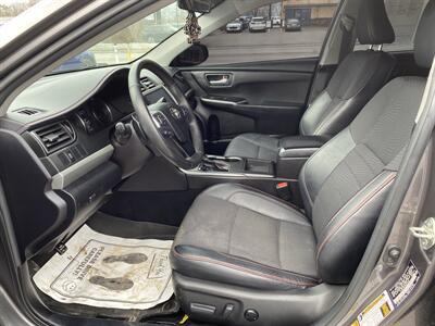 2017 Toyota Camry LE   - Photo 11 - Morgantown, WV 26505