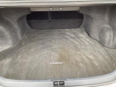 2017 Toyota Camry LE   - Photo 15 - Morgantown, WV 26505