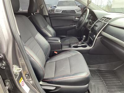 2017 Toyota Camry LE   - Photo 18 - Morgantown, WV 26505