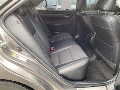 2017 Toyota Camry LE   - Photo 16 - Morgantown, WV 26505