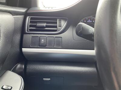 2017 Toyota Camry LE   - Photo 21 - Morgantown, WV 26505