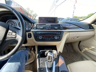 2015 BMW 320i - Photo 27 - Morgantown, WV 26505
