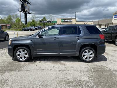 2017 GMC Terrain SLE-1 - Photo 8 - Morgantown, WV 26505
