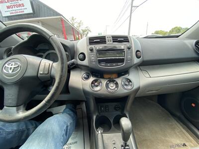 2011 Toyota RAV4 Limited - Photo 29 - Morgantown, WV 26505