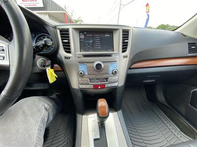 2013 Subaru Outback 2.5i Limited - Photo 26 - Morgantown, WV 26505