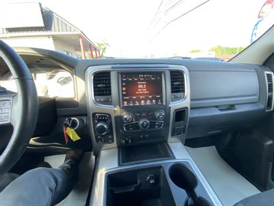 2014 RAM 1500 SLT - Photo 27 - Morgantown, WV 26505