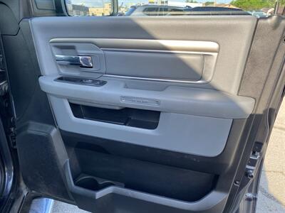 2014 RAM 1500 SLT - Photo 21 - Morgantown, WV 26505