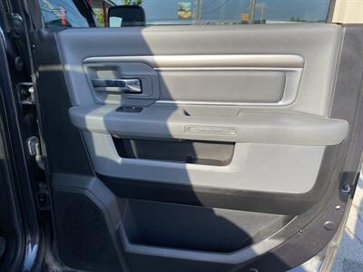 2014 RAM 1500 SLT - Photo 19 - Morgantown, WV 26505
