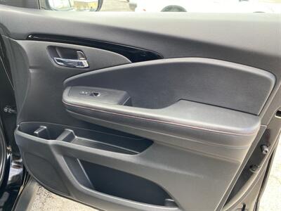 2020 Honda Pilot Black Edition   - Photo 21 - Morgantown, WV 26505
