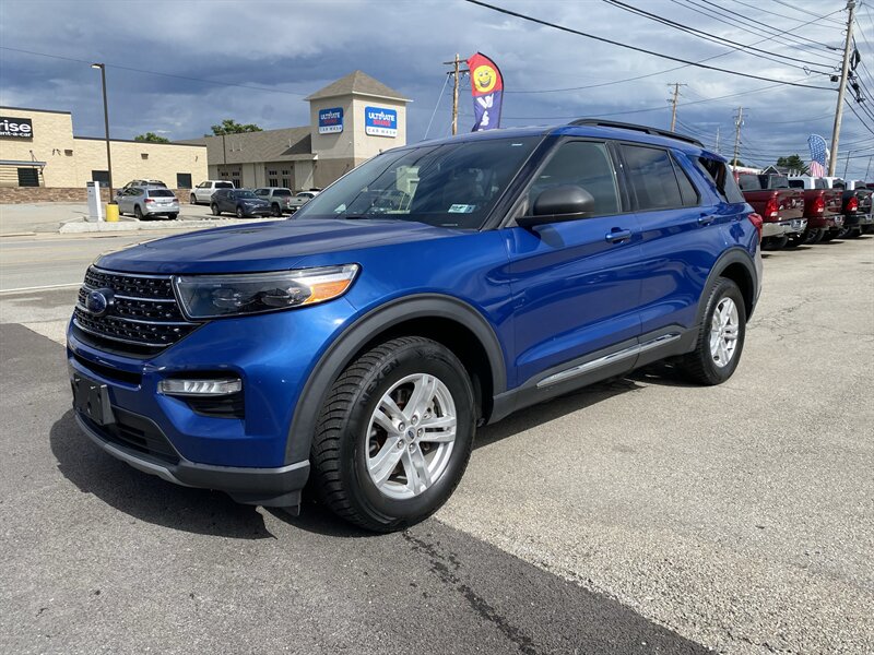 2020 Ford Explorer XLT   - Photo 1 - Morgantown, WV 26505