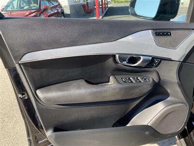 2016 Volvo XC90 T5 Momentum   - Photo 13 - Morgantown, WV 26505